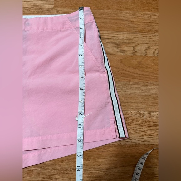 Nike Women’s Casual Pink Shorts Size M - Picture 6 of 10